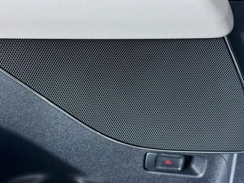 New 2026 Lincoln Aviator 2WD image 20
