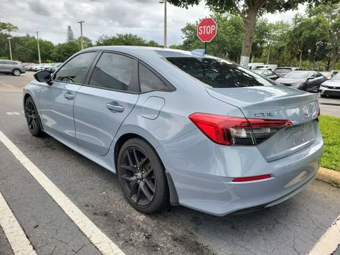 Used 2024 Honda Civic Sport image 4