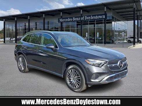 Certified 2023 Mercedes-Benz GLC 300 4MATIC image 1