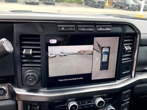 Certified 2024 Ford F250 Lariat w/ Lariat Ultimate Package image 24