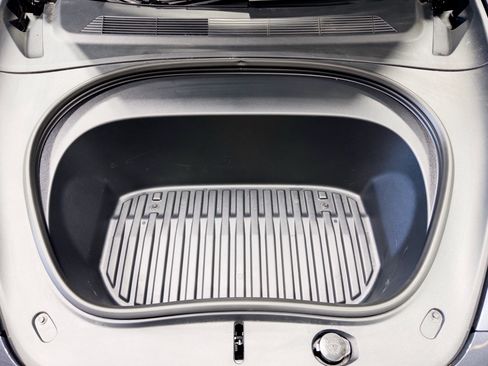 Used 2025 Tesla Model 3 Long Range RWD image 23