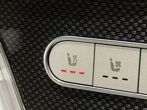 Used 2021 Mercedes-Benz GLS 63 AMG 4MATIC image 34