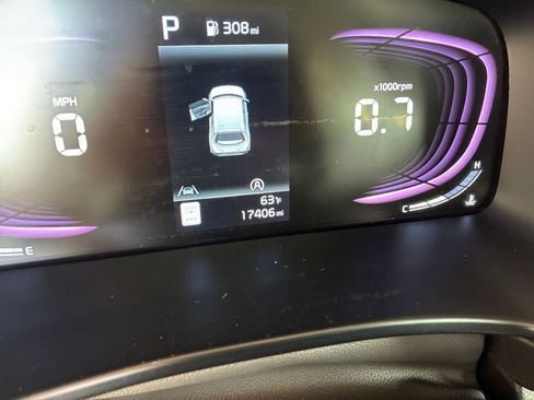 Used 2025 Kia Soul LX w/ LX Technology Package image 38