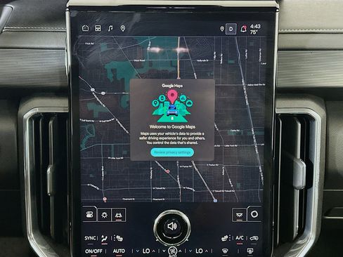 Used 2025 GMC Acadia Elevation image 22