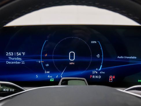 New 2026 Cadillac Optiq Luxury 1 image 24