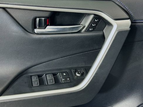 Certified 2022 Toyota RAV4 XSE AWD/4WD image 18