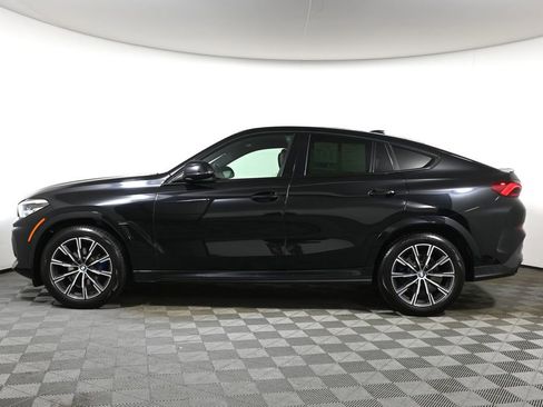 Used 2021 BMW X6 xDrive40i w/ M Sport Package AWD/4WD image 2