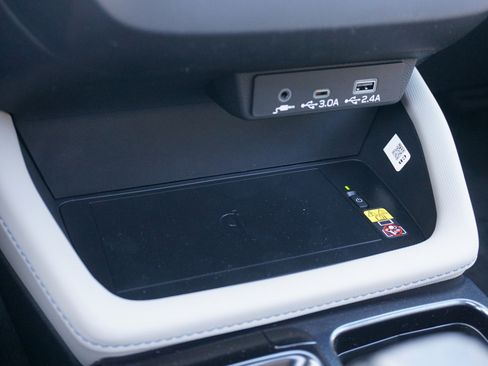 New 2026 Subaru Forester Premium AWD/4WD image 12