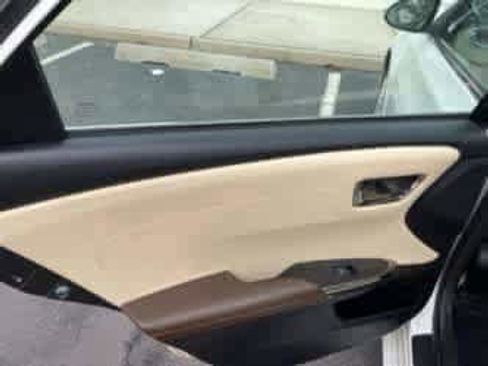 Used 2014 Toyota Avalon XLE Premium image 17