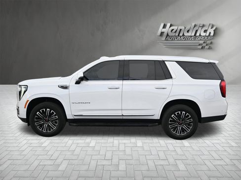 Used 2025 GMC Yukon Elevation w/ Technology Package image 10