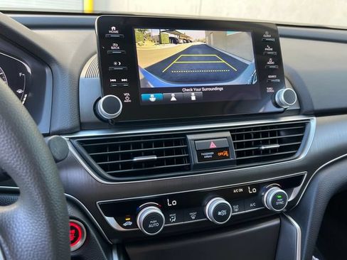 Used 2021 Honda Accord LX image 30