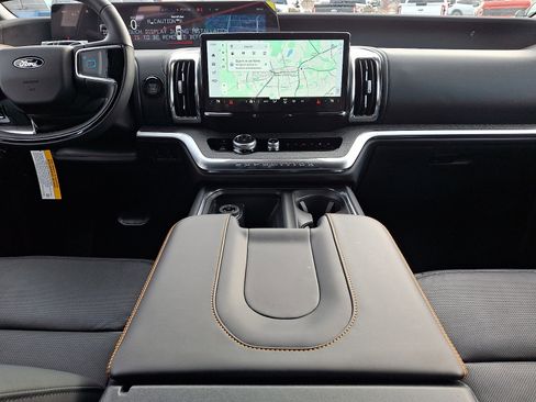 New 2025 Ford Expedition Tremor image 10