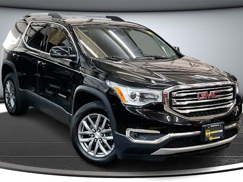 Used 2019 GMC Acadia SLT image 1