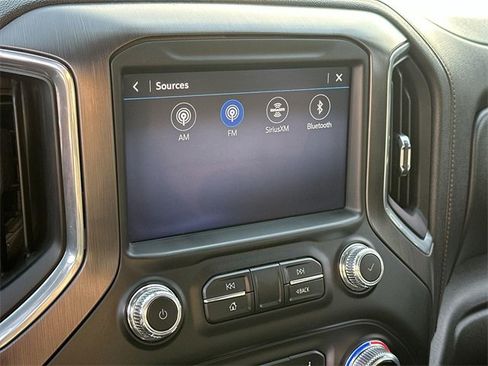 Used 2020 GMC Sierra 1500 AT4 w/ AT4 Premium Package image 12