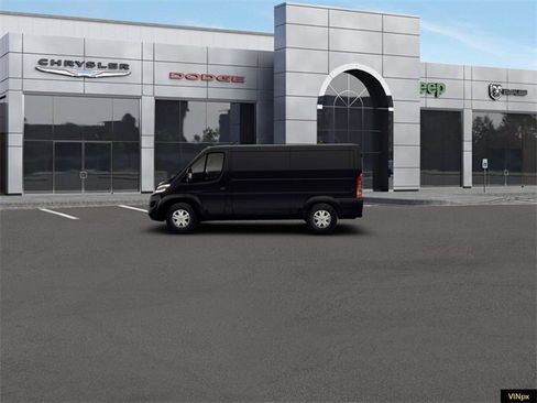 New 2026 RAM ProMaster 2500 w/ Quick Order Package 22G SLT image 2