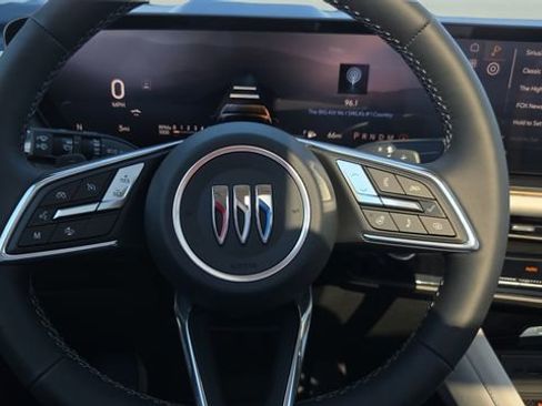 New 2026 Buick Envision Avenir image 13