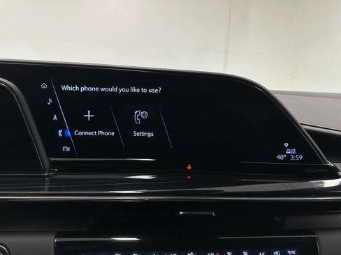 Used 2024 Cadillac Escalade Sport w/ LPO, ONYX Package image 38