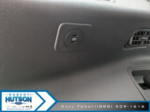 New 2025 Lincoln Aviator 2WD w/ Equipment Group 101A image 13