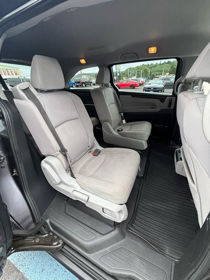 Used 2020 Honda Odyssey LX image 17