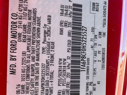 Used 2017 Ford Mustang GT Premium image 31