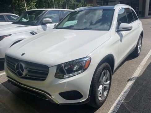 Used 2018 Mercedes-Benz GLC 300 image 1
