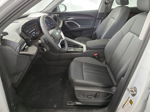 New 2025 Audi Q5 Premium image 12