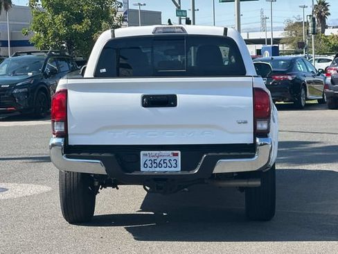 Used 2023 Toyota Tacoma SR5 RWD image 5