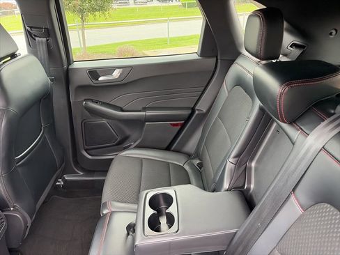 Used 2025 Ford Escape ST-Line FWD image 43