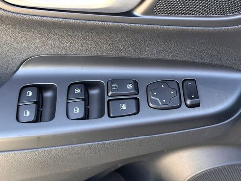 Used 2022 Hyundai Kona SEL w/ Convenience Package image 21