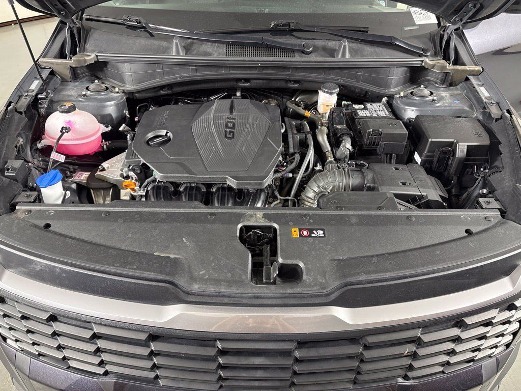 Used 2026 Kia Sportage LX FWD image 40