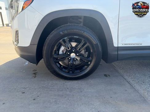 Used 2020 GMC Terrain SLE w/ Driver Convenience Package AWD/4WD image 26
