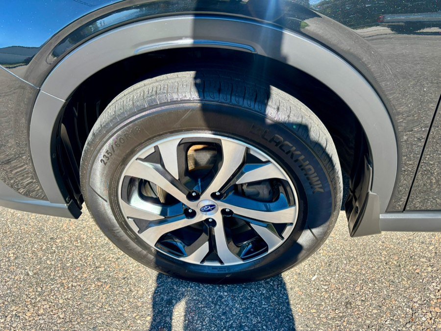 Used 2021 Subaru Outback Touring XT AWD/4WD image 35