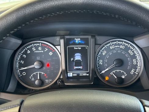 Used 2023 Toyota Tacoma TRD Sport AWD/4WD image 15