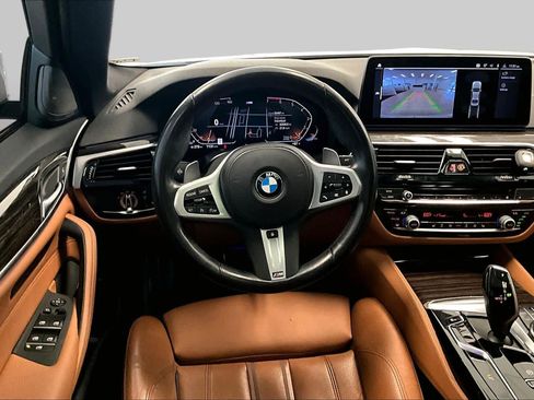 Used 2023 BMW 530i w/ M Sport Package RWD image 15