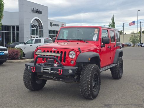 Used 2018 Jeep Wrangler Unlimited Sport S AWD/4WD image 1