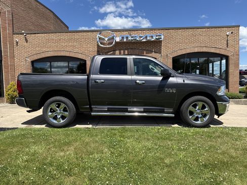 Used 2017 RAM 1500 Big Horn AWD/4WD image 4