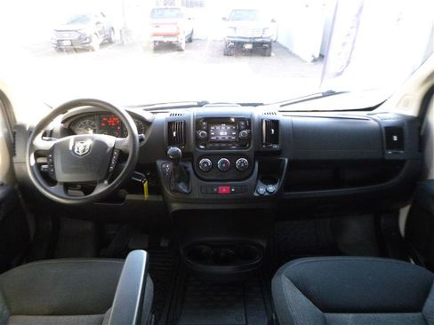 Used 2018 RAM ProMaster 1500 w/ Interior Convenience Group image 10