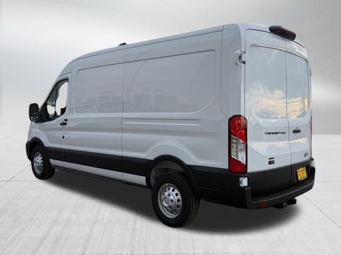 New 2026 Ford Transit 250 148 Medium Roof Extended AWD image 3