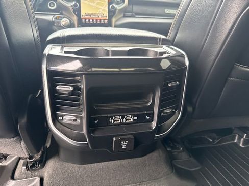 Used 2019 RAM 1500 Laramie image 22