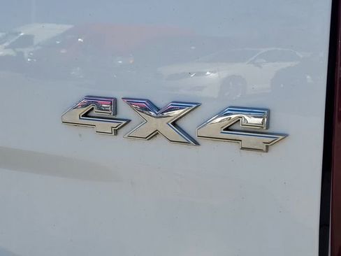 Used 2018 RAM 1500 Tradesman w/ Chrome Appearance Group image 6