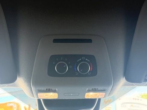 Used 2021 Ford Transit 350 XL RWD image 8