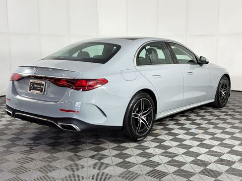 New 2026 Mercedes-Benz E 450 4MATIC Sedan image 9