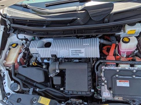 Used 2013 Toyota Prius One FWD image 20