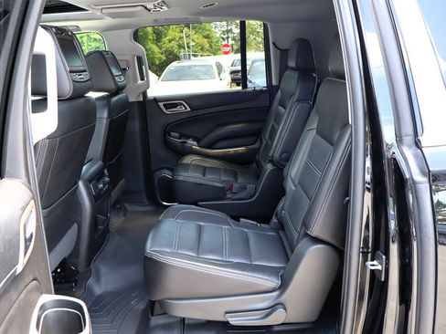 Used 2017 GMC Yukon XL Denali w/ Open Road Package AWD/4WD image 23
