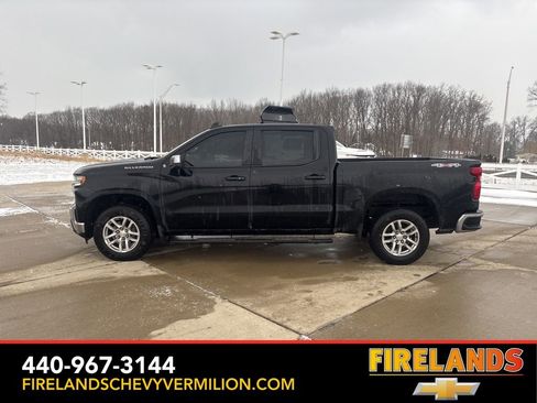 Used 2021 Chevrolet Silverado 1500 LT image 3