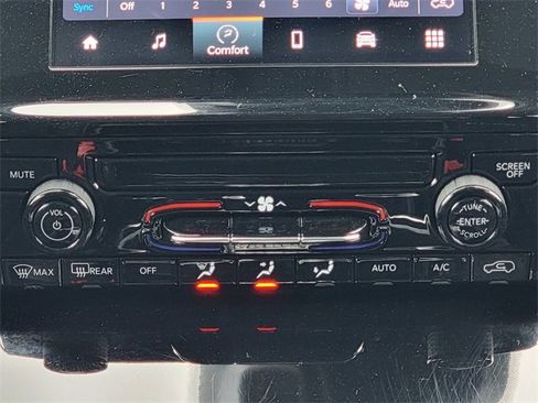 Certified 2023 Jeep Grand Cherokee Laredo X image 29