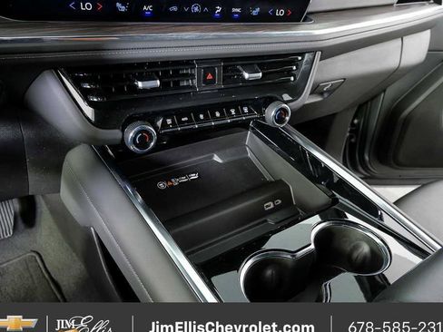 Certified 2025 Chevrolet Tahoe Z71 AWD/4WD image 16