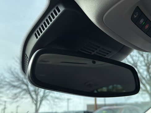 Used 2024 Buick Envision Sport Touring image 26