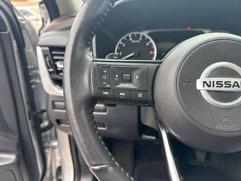 Used 2021 Nissan Rogue SV w/ Premium Package FWD image 21