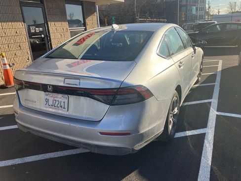 Used 2024 Honda Accord EX image 3